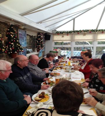 17-12-2015 Killingworth Arms (wa).jpg (35265 bytes)